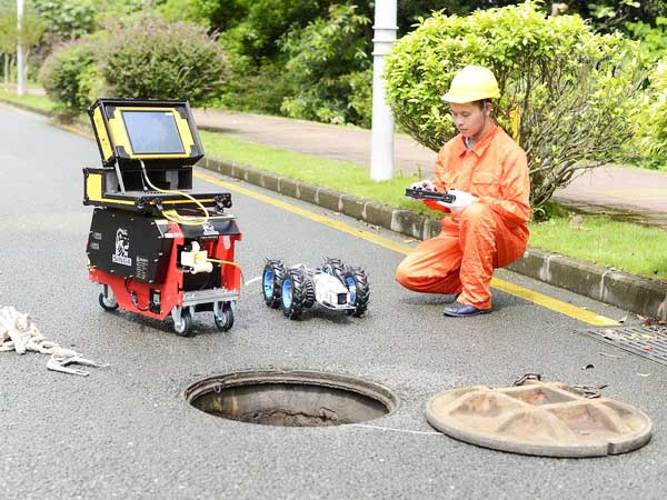 平阴管道机器人检测